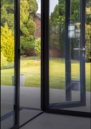bespoke-bifold-doors