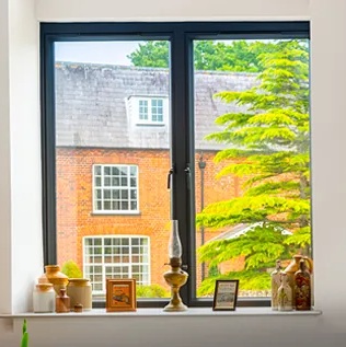 gallery-flush-casement-aluminium-windows