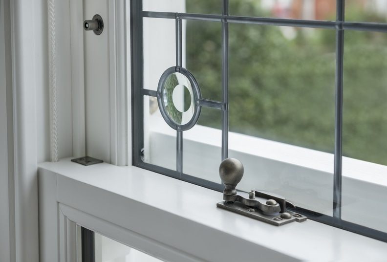 sliding-sash-window-fastener-detail
